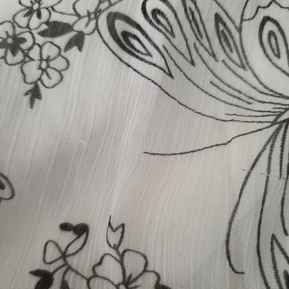 Valleygirl Butterfly Top - Picture 6 of 8